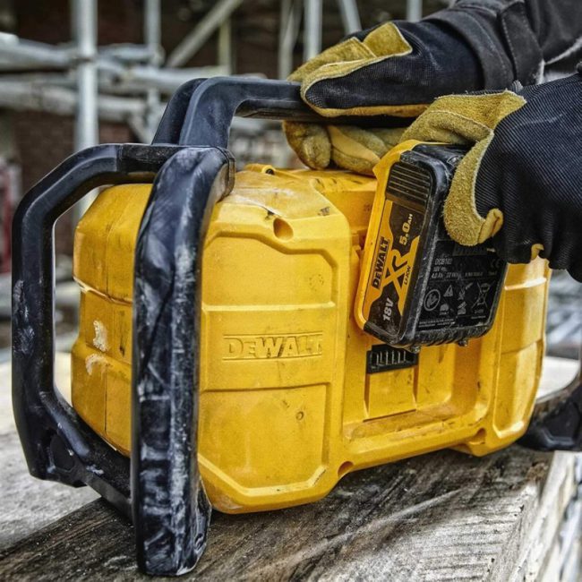 Dewalt DCR029 12V-18V XR Flexvolt Radio With DAB & Bluetooth - Image 3