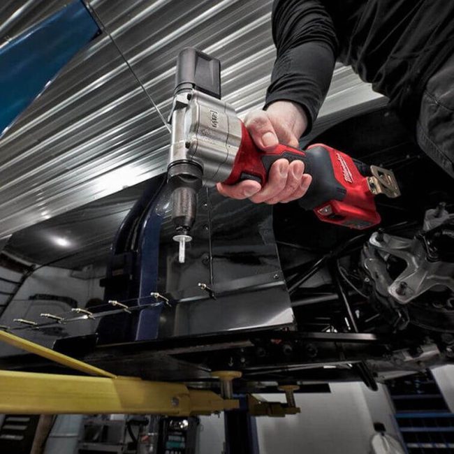 Milwaukee M12BPRT-201X 12V Pop Rivet Tool Kit & 1x2.0Ah Battery - Image 5