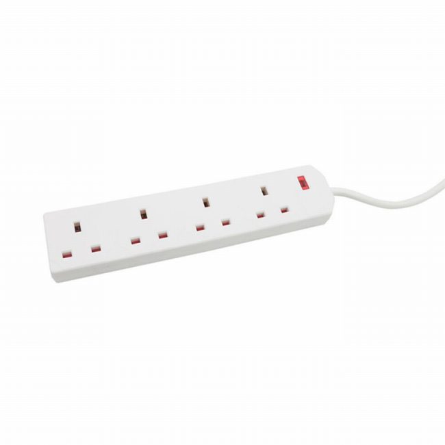 DAEWOO EXT0068 4 GANG 2 M EXT LEAD SURGE