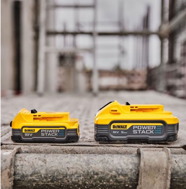 DeWalt DCBP518-XJ 18V 5Ah Powerstack Battery - Image 2
