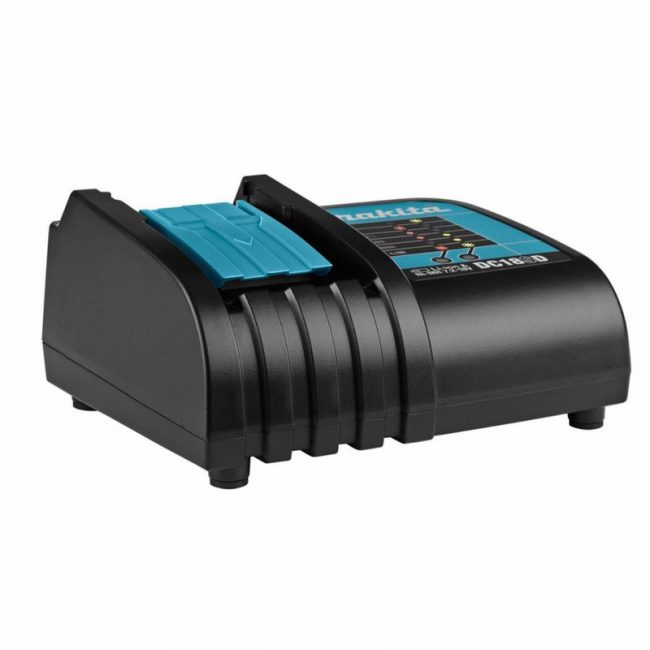 Makita DC18SD 240V 18V Battery Charger - Image 3
