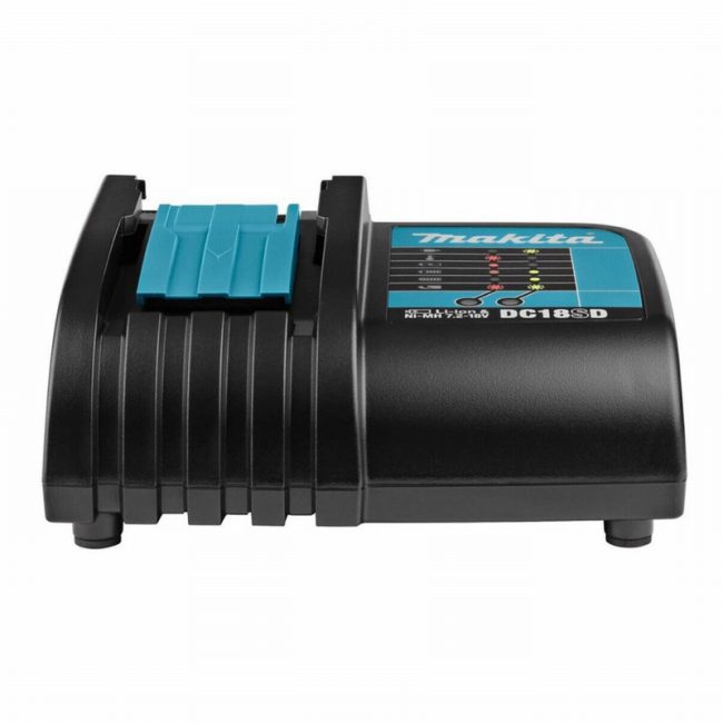 Makita DC18SD 240V 18V Battery Charger - Image 2