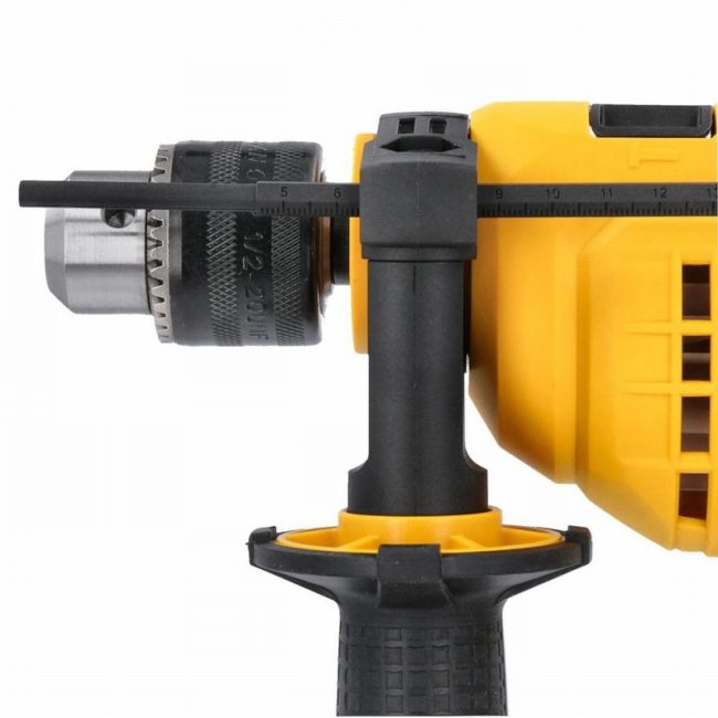 TOUGH MASTER TM-ID700E 230V 650W Corded Hammer Drill - Image 9