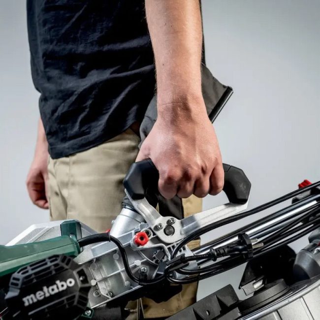 Metabo KGS216M Laser Slide Compound Mitre Saw 216mm-240V - Image 4