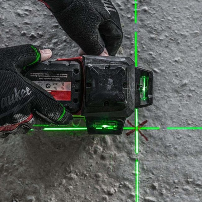Milwaukee M12 3PL-401C 12v Green 360° 3 Plane Laser Kit - Image 3