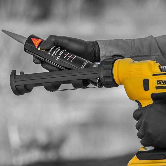 Dewalt DCE581N 18V XR Cordless Caulking Gun with Cartridge - Image 6