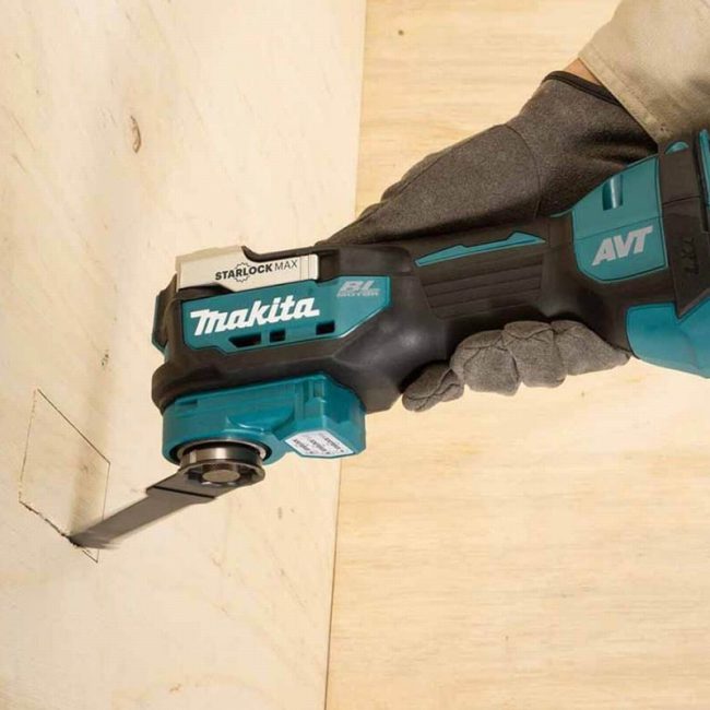 Makita DTM52Z 18V Brushless LXT Multi-Tool - Body - Image 7