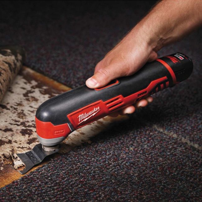Milwaukee C12 MT-0 12V Compact Cordless Multi-Tool - Body - Image 2
