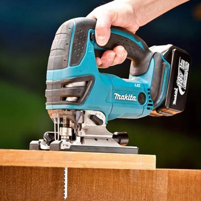 Makita DJV180ZX 18V LXT Jigsaw - Body with Blade Set - Image 7