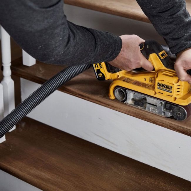 Dewalt DCW220NT 18V XR Brushless 75mm Belt Sander - Body & Case - Image 7