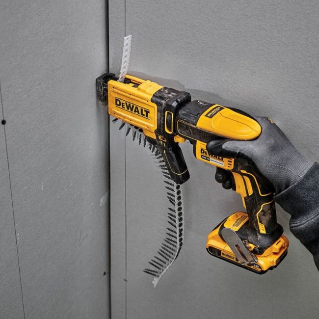 DeWalt DCF6202 Collated Drywall Screw Gun Attachment - Body - Image 3