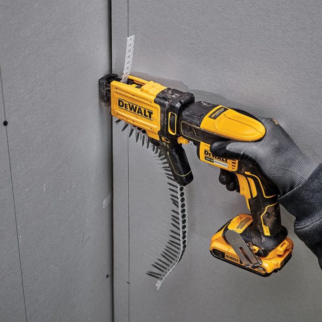 DeWalt DCF620P2K 18V Brushless Collated Drywall Screwdriver Kit - Image 8
