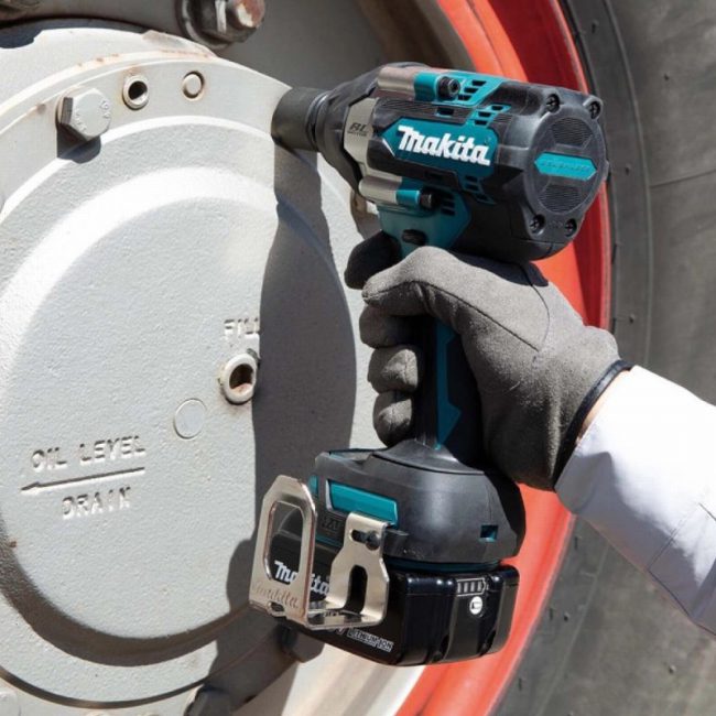 Makita DTW700Z 18V LXT Brushless Impact Wrench - Body - Image 2
