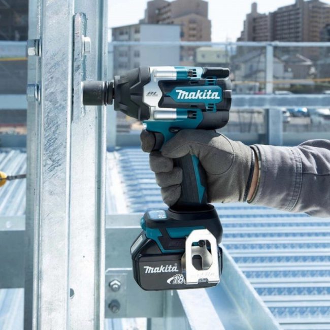 Makita DTW700Z 18V LXT Brushless Impact Wrench - Body - Image 8