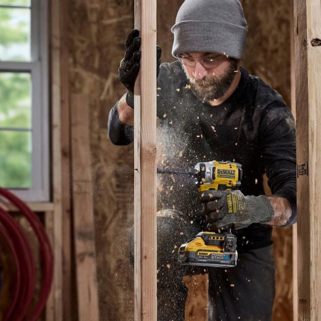 DeWalt DCF860N-XJ 18v XR Cordless Brushless Impact Driver - Body - Image 8