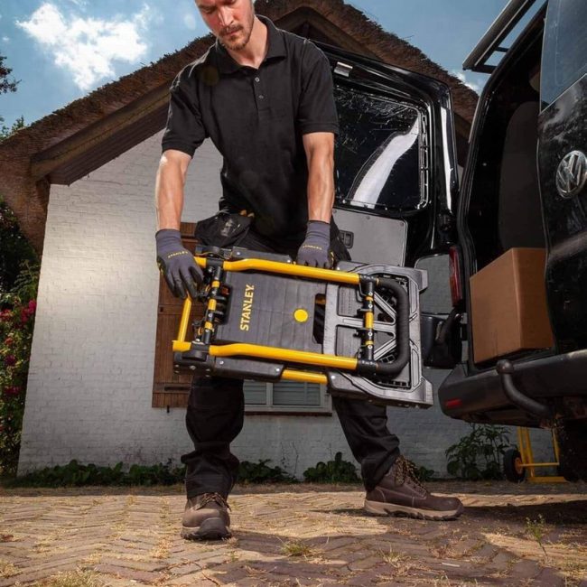 Stanley SXWTD-FT580 70kg Folding Hand Truck - Image 3