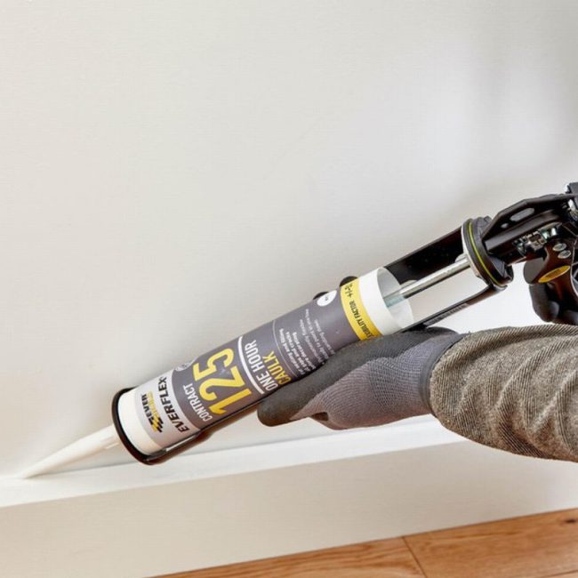 Everbuild EVB125C3  310ml One Hour Caulk 125 White - Image 5