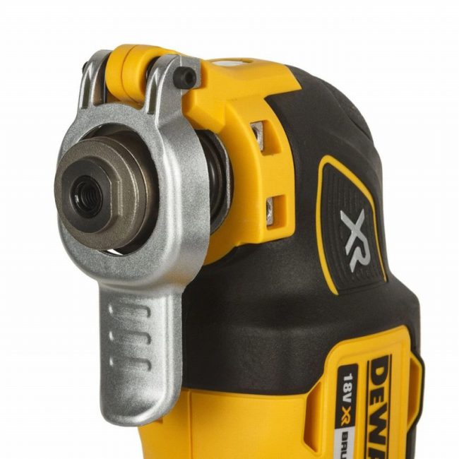 Dewalt DCS355N 18V XR Brushless Multi Tool - Body - Image 10