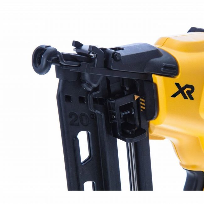 DeWalt DCK246P2-GB 18V XR Brushless Nailer Twin Kit - Image 9