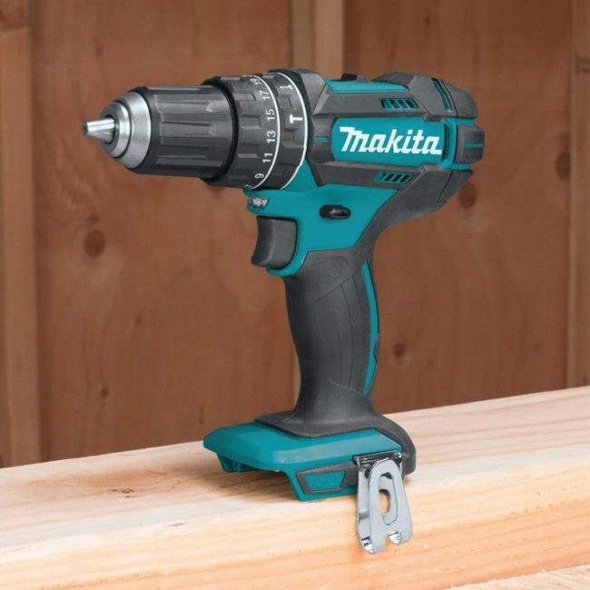 Makita DLX2131TJ 18V 2x5.0Ah Li-ion Combi/Impact Twin Kit - Image 4