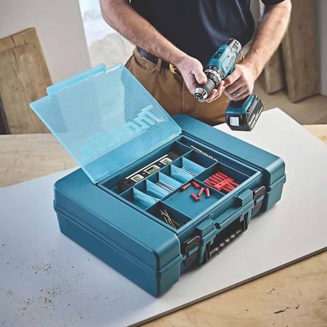 Makita DLX2336S 18V LXT Cordless Twin Kit with 3x3.0Ah Batteries - Image 8