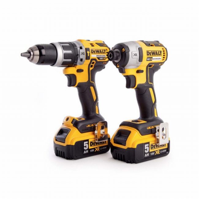 DeWalt DCK266P2T 18V XR Brushless Combi & Impact Kit - Image 3