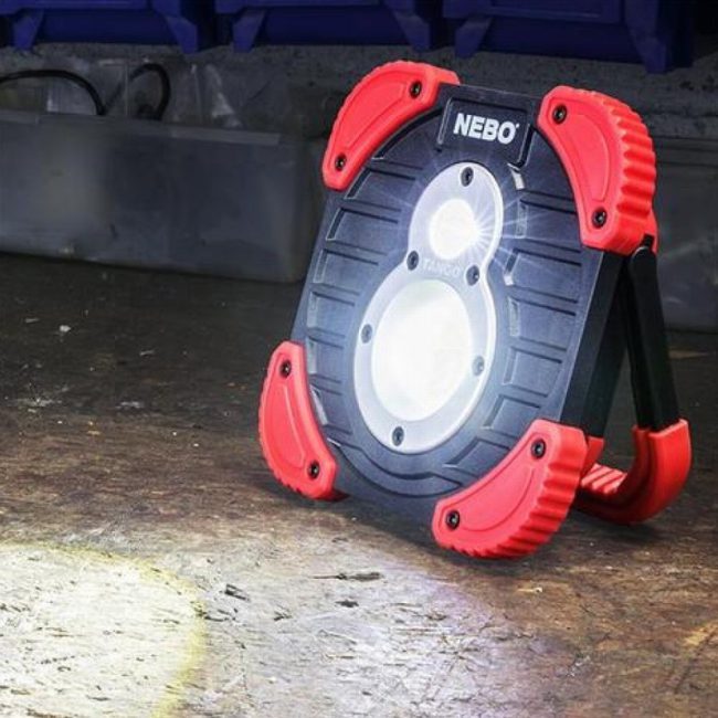 Nebo NE6665 TANGO Rechargeable 1000 Lumen Work Light - Image 3