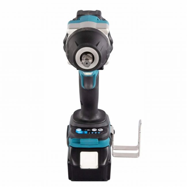 Makita DTW700RT 18v LXT Brushless 1/2" Impact Wrench Set - Image 11