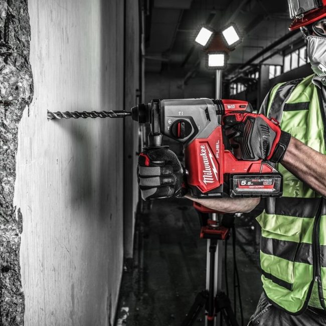 Milwaukee M18FH-0 18v Cordless 4-Mode SDS+Rotary Hammer - Body - Image 7