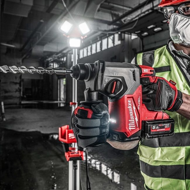 Milwaukee M18FH-0 18v Cordless 4-Mode SDS+Rotary Hammer - Body - Image 6