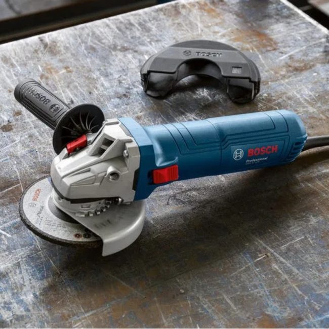 Bosch GWS12125 230V 125mm Professional Angle Grinder - Body - Image 2