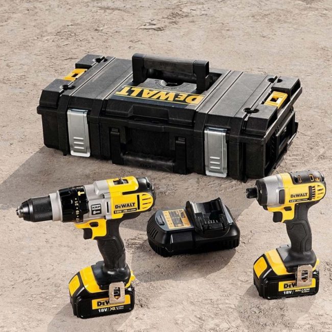 DeWALT DWST08201 ToughSystem DS150 Tool Box - Image 2