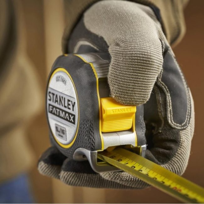 STANLEY STA538215 32mm FATMAX 5m/16ft XTREME Tape Measure - Image 3