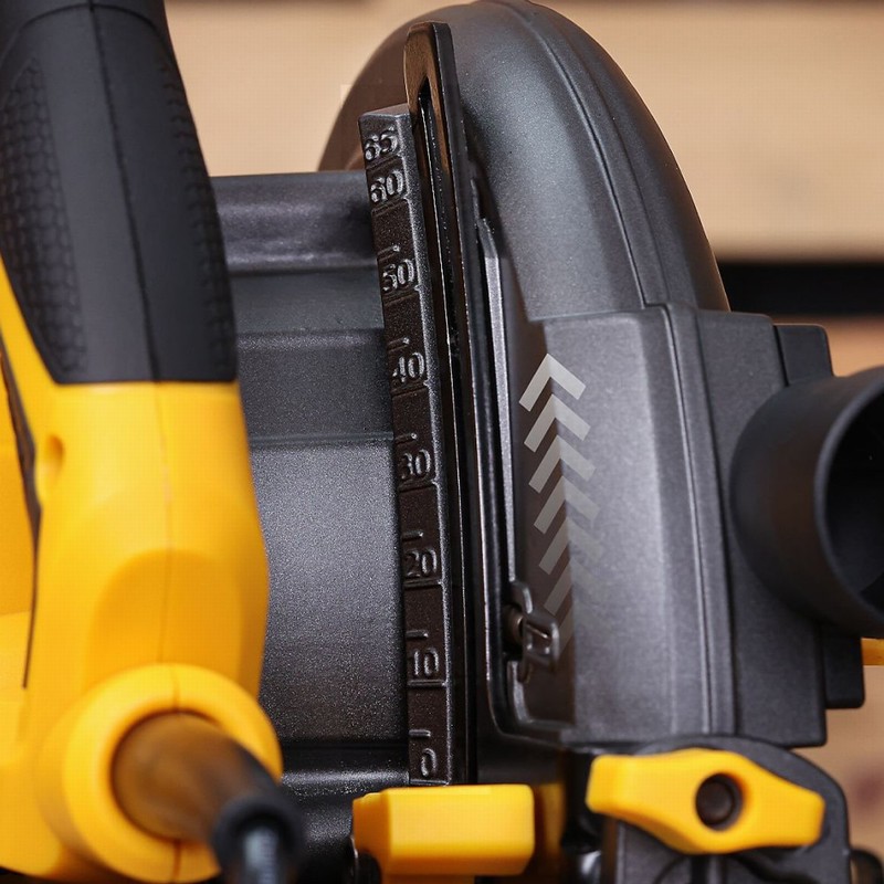 TOUGH MASTER TM-CS185 185mm Circular Saw 1400W with Guide & Adap - Image 7