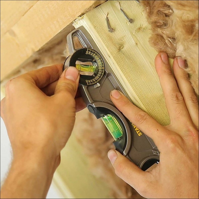 Stanley STA043609 250mm FATMAX® XTREME™ Torpedo Magnetic Level - Image 2
