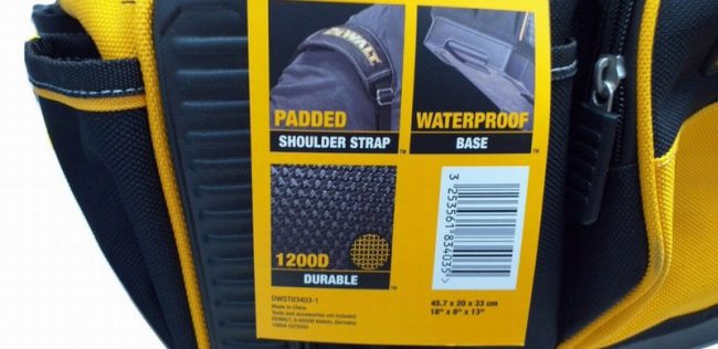 Dewalt DWST83403-1 18'' Heavy Duty Duffle Toolbag - Image 2
