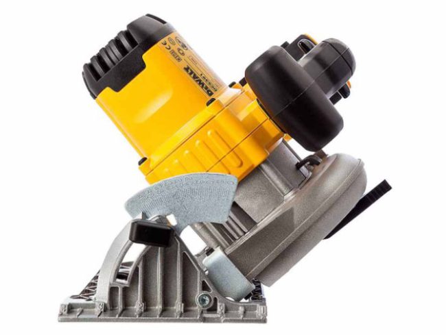 DeWalt DCS391N 18V XR Premium Circular Saw 165mm -  Body - Image 4