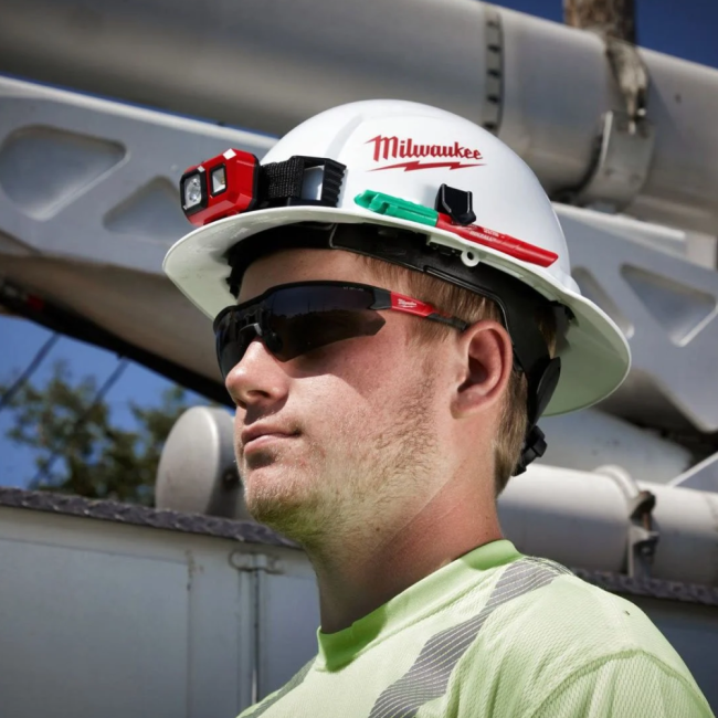 Milwaukee 4932478764 Enhanced Safety Glasses Tinted - Image 5