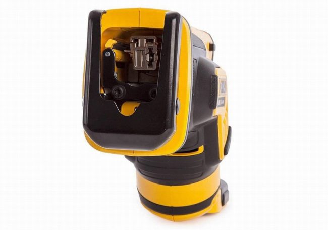 DeWalt DCS367N 18V XR Brushless Reciprocating Saw Body - Image 2