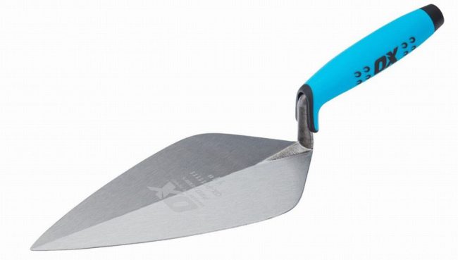 OX Pro OX-P011111  11" / 280mm Brick Trowel London Pattern - Image 2