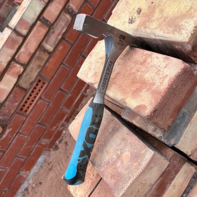 OX Tools OX-P082424  24oz / 680g Pro Brick Hammer - Image 4