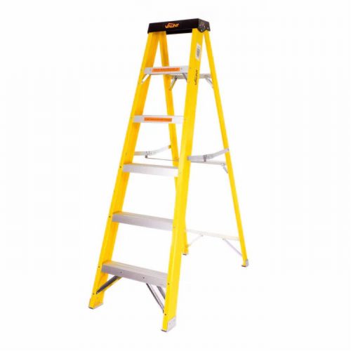 Vaunt V2002001 6 Tread Fibreglass Step Ladder – 1.67m