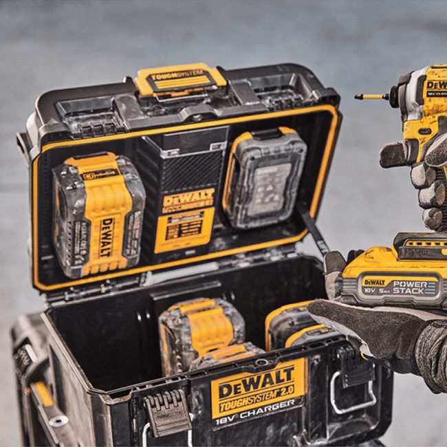 Dewalt DWST83470 Toughsystem 2.0 240V Charger Box - Image 6