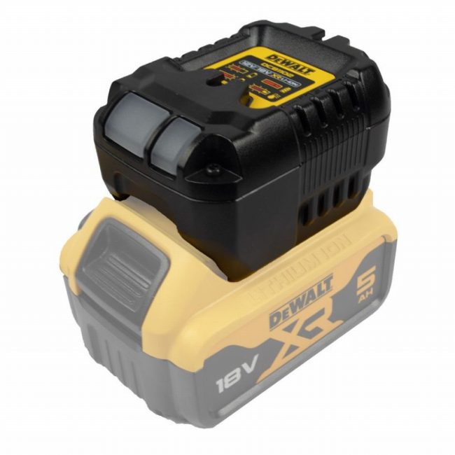 DeWalt DCB1102 240V 12V/18V Compact Battery Charger - Image 4